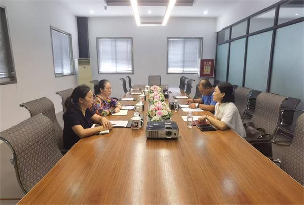 游仙區科技局深入綿陽睿谷科技服務中介，共探科技中介服務發展新路徑
